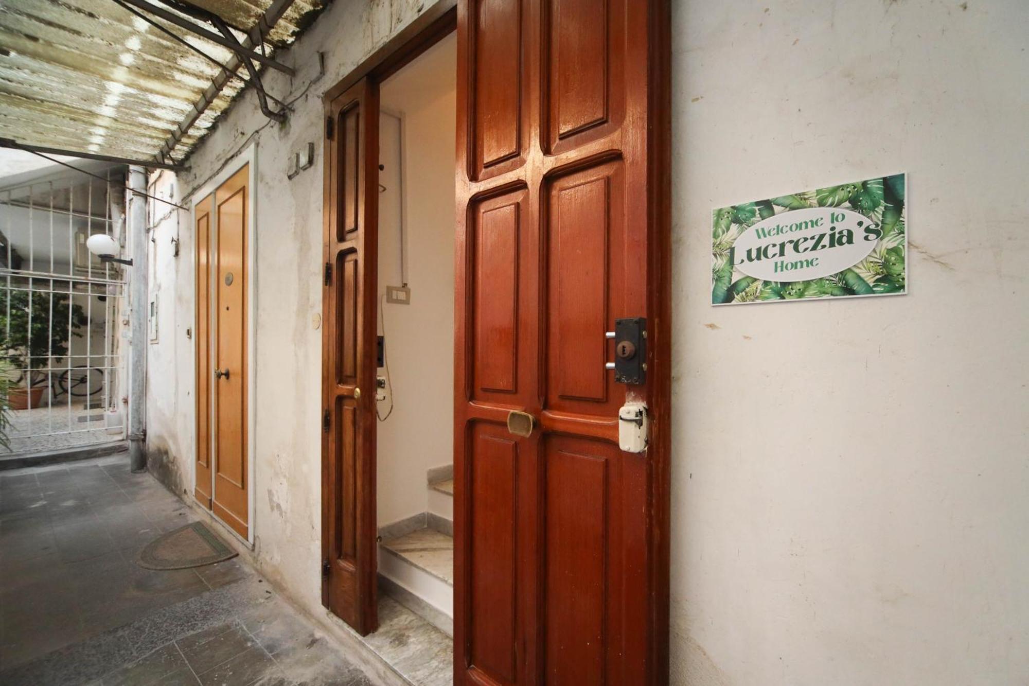 Lucrezia'S Home 카스텔라마레디스타비아 외부 사진